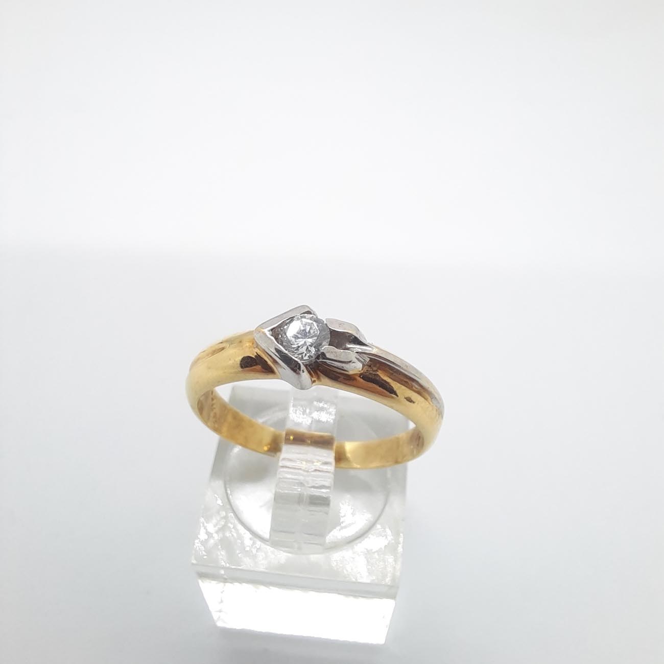 Δαχτυλίδι αρραβώνων Κ14 arrow