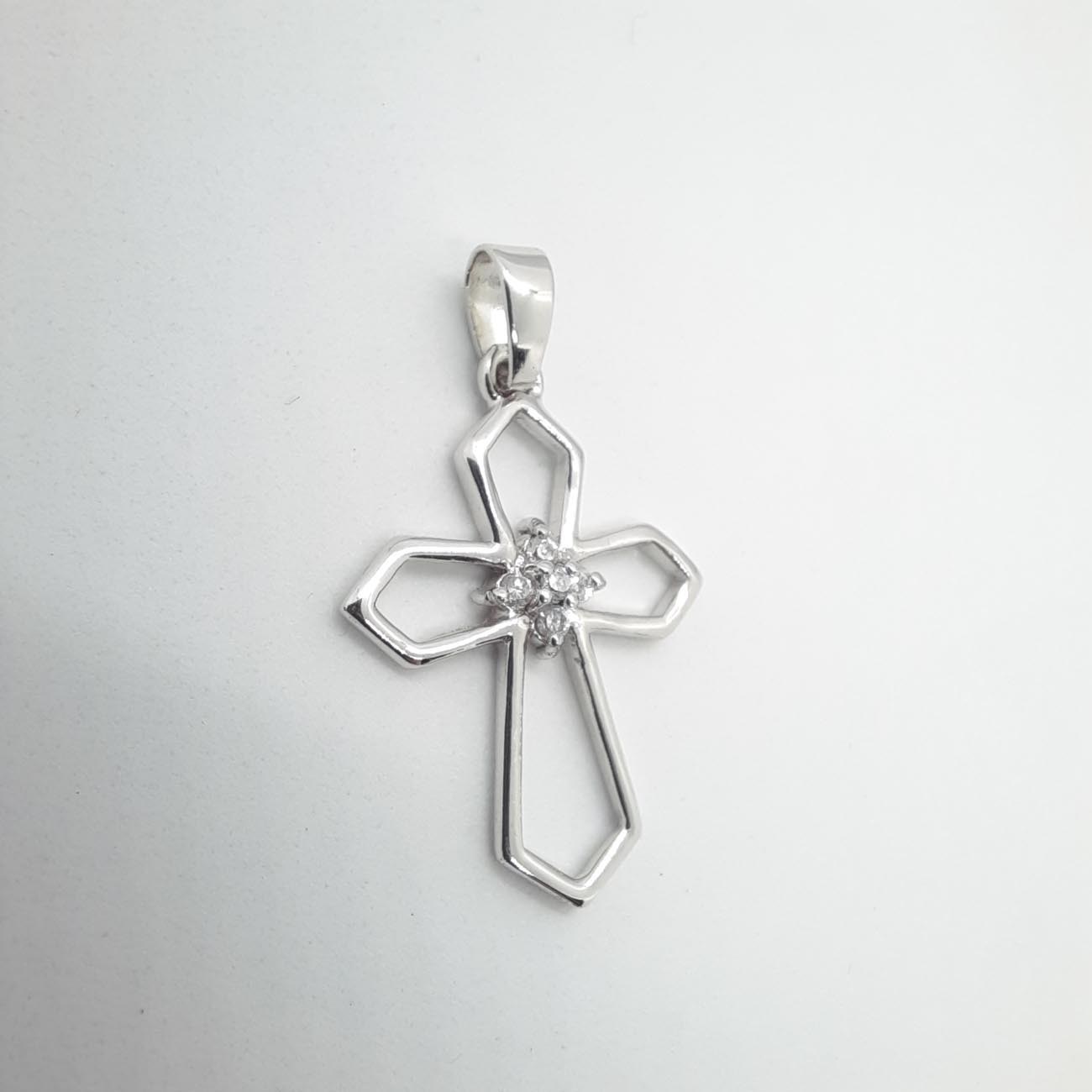 Ασημένιος σταυρός symmetry