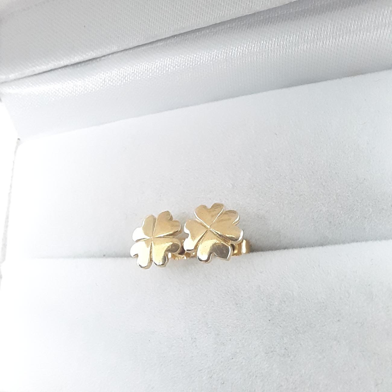 Ασημένια επίχρυσα τριφύλλια