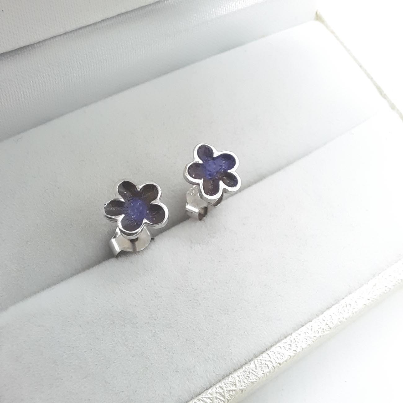 Ασημένια σκουλαρίκια μωβ μαργαρίτες