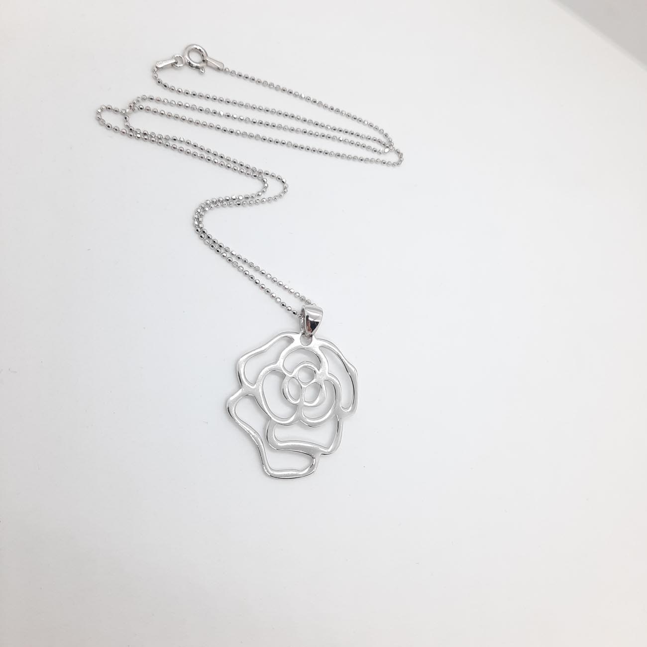 Κολιέ ασήμι τριαντάφυλλο