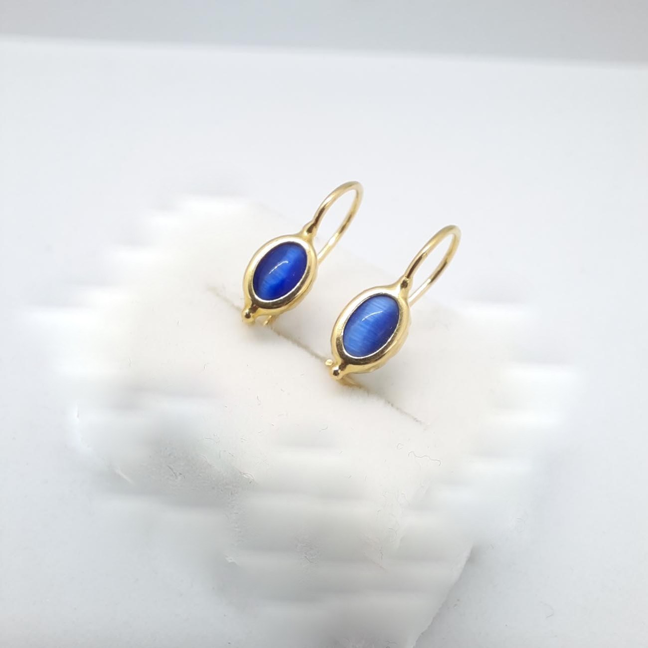 Χρυσά σκουλαρίκια κρεμαστά μπλε