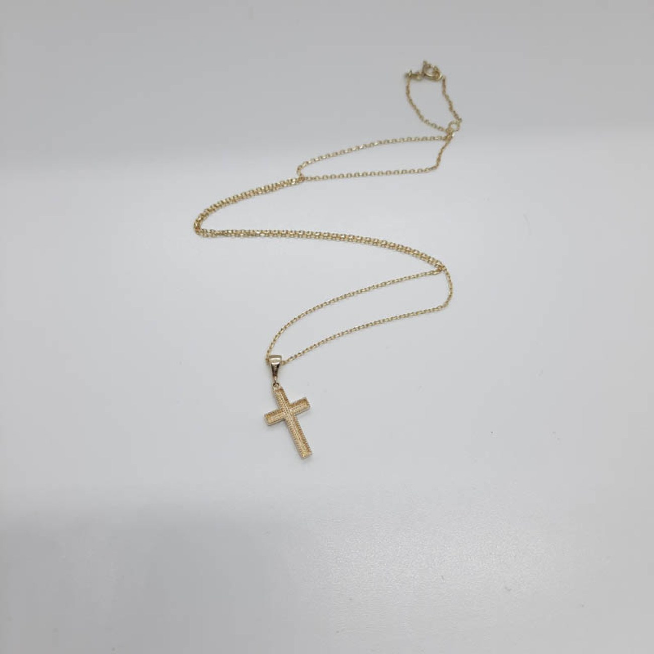 Σταυρός χρυσός με αλυσίδα