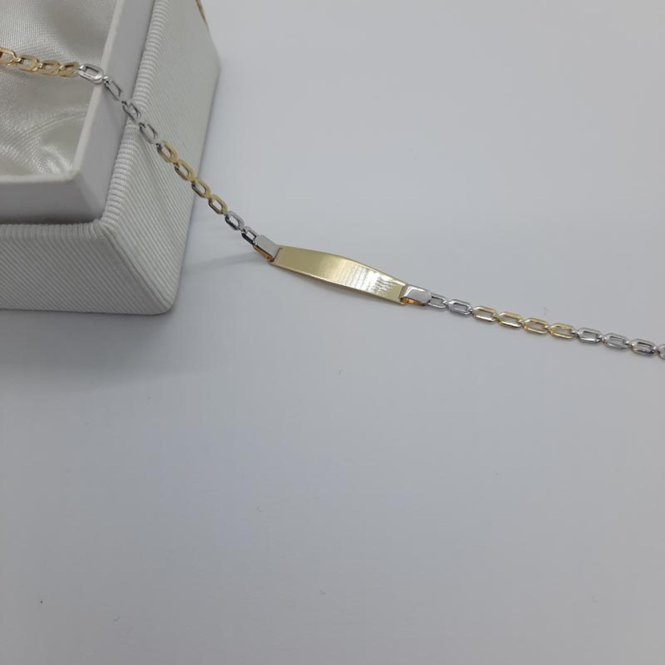 Ταυτότητα χρυσή-λευκόχρυση Κ14