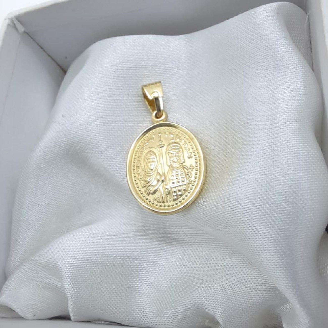 Χρυσό Κωνσταντινάτο οβάλ