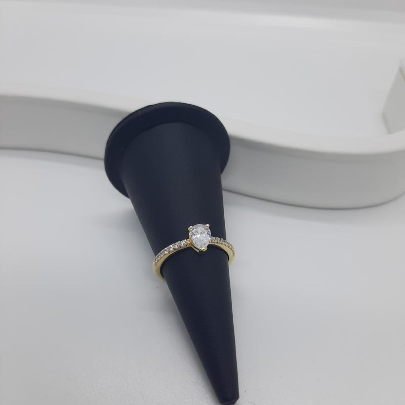 Δαχτυλίδι αρραβώνων χρυσό princess