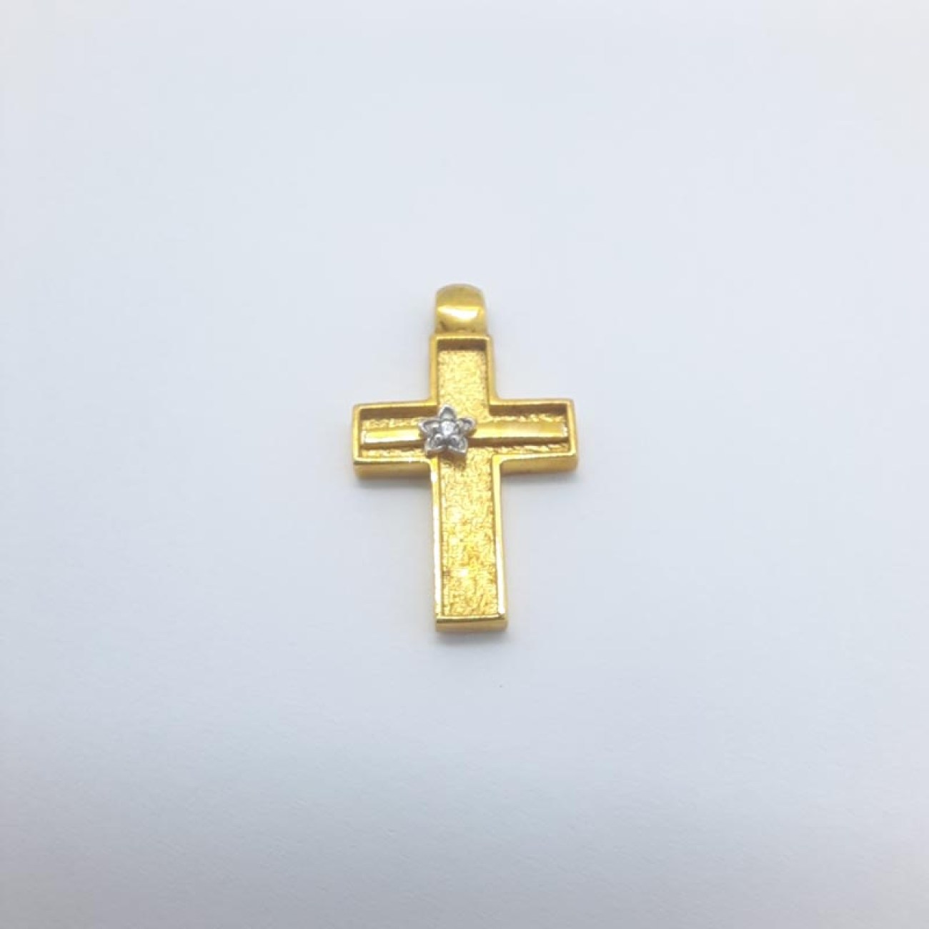 Χρυσός γυναικείος σταυρός ντουμπλ-φας