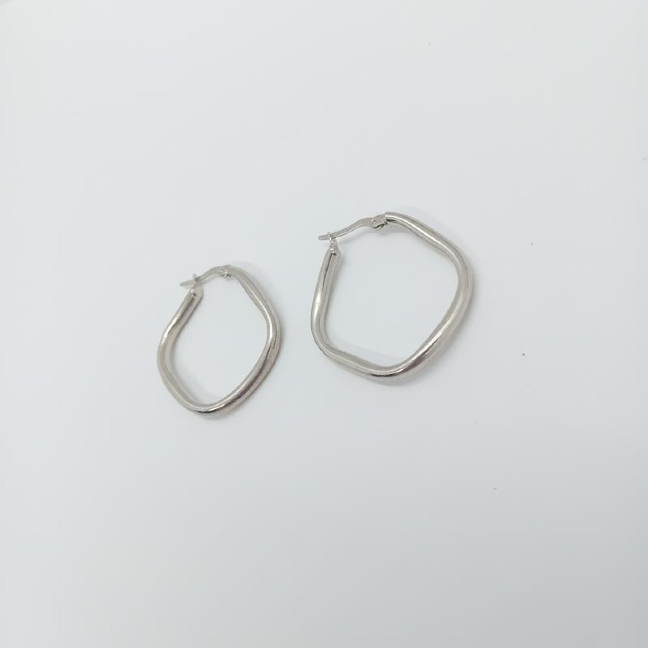 Σκουλαρίκια ασήμι 9.25 κυματιστοί ρόμβοι