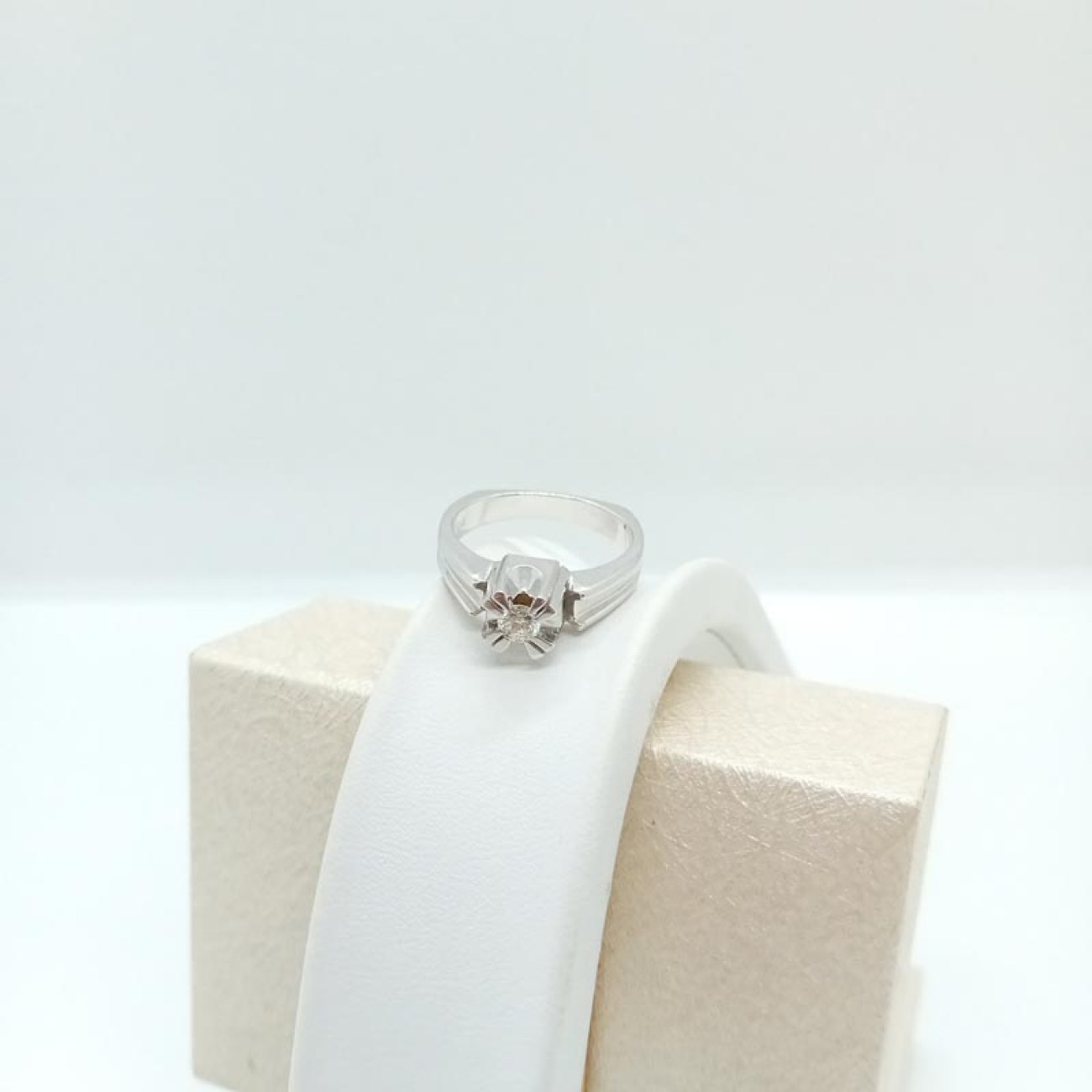 Δαχτυλίδι αρραβώνων μπριγιάν Κ18 PRESTIGE