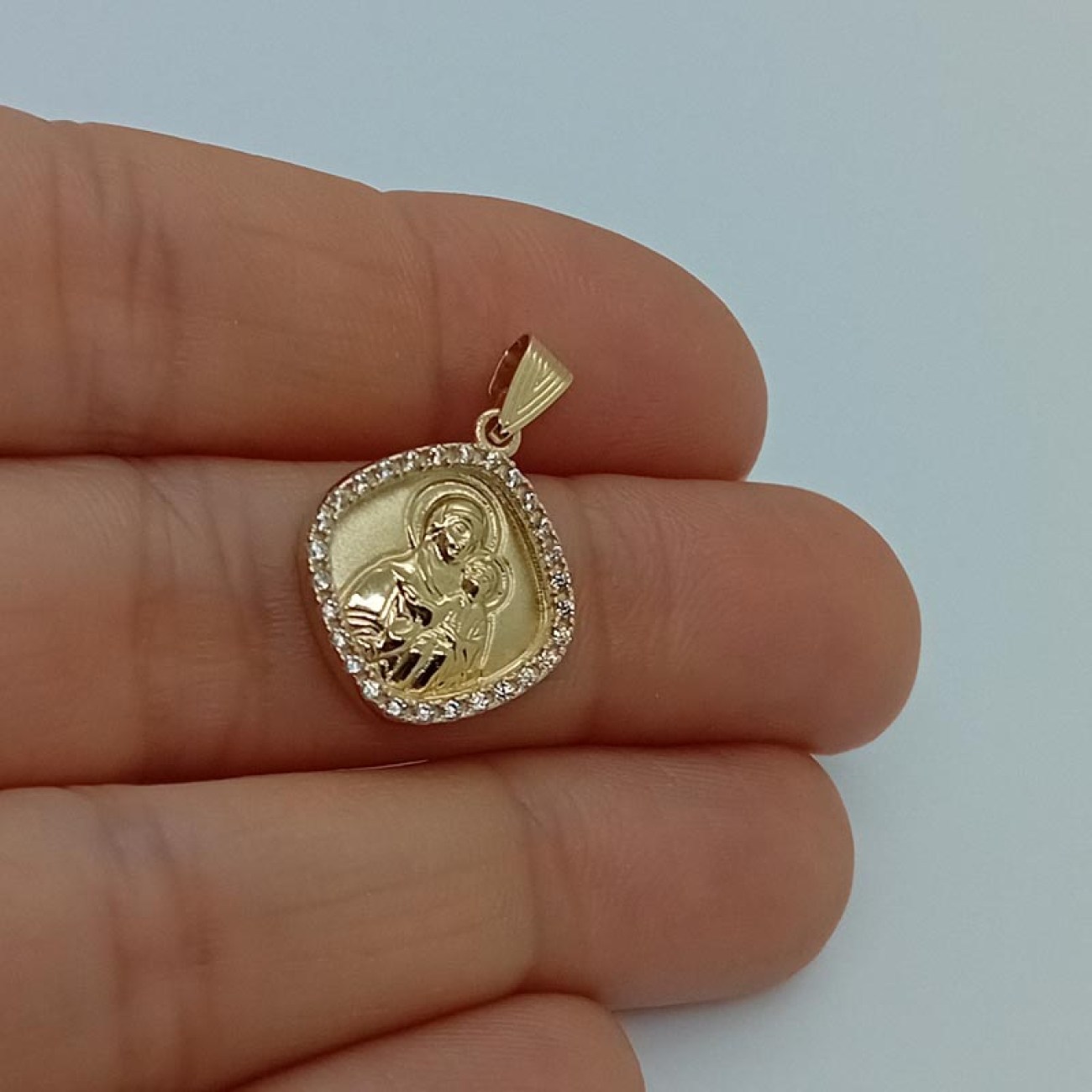 Μενταγιόν ρόμβος ΠΑΝΑΓΙΑ χρυσό 14 ΚΑΡΑΤΙΑ