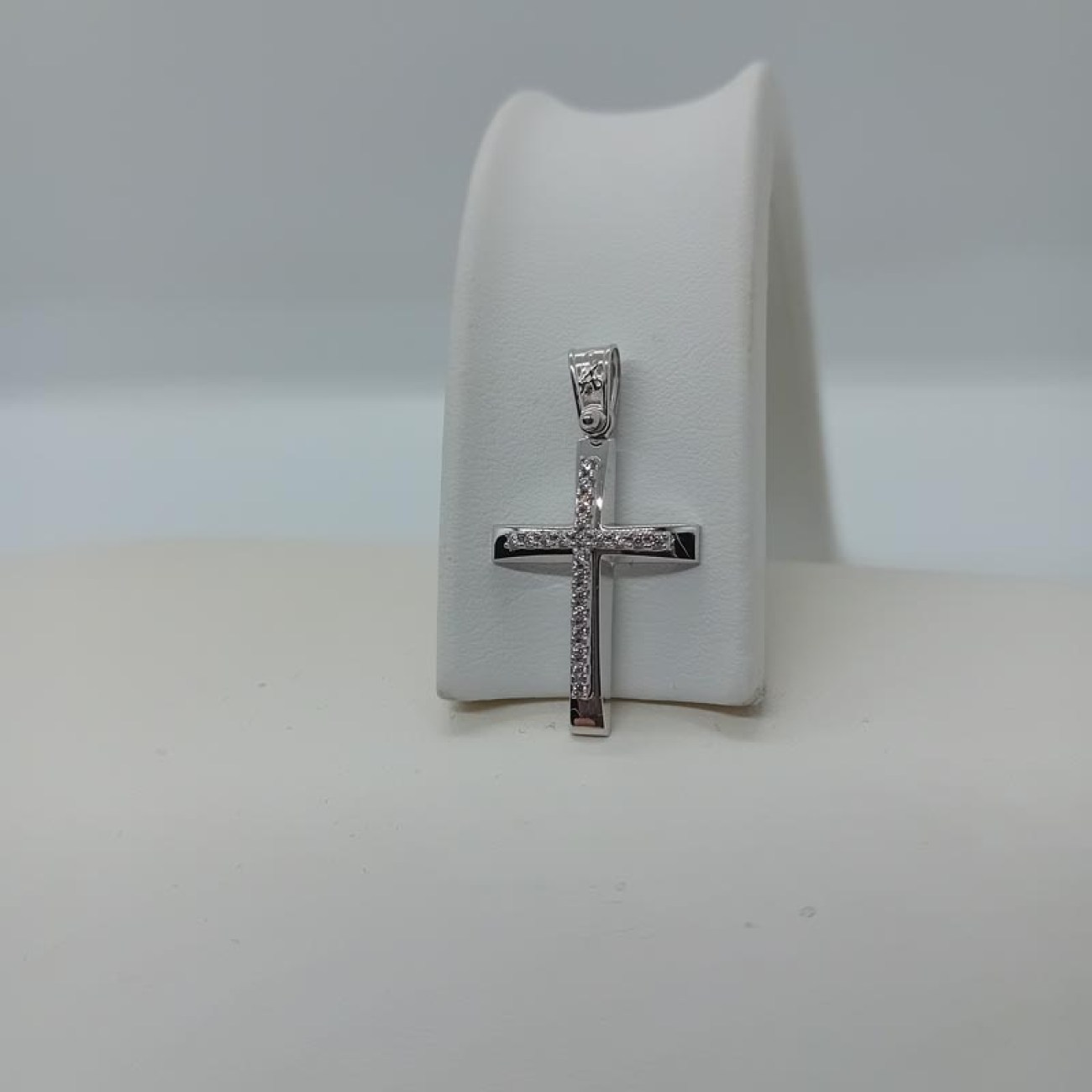 Λευκόχρυσος σταυρός βάπτισης με ζιργκόν