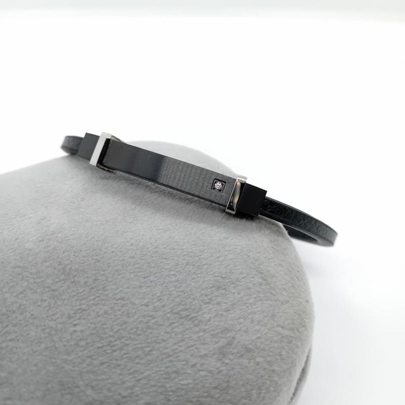 Βραχιόλι αντρικό δέρμα μαύρο VISETTI με ένα ζιργκόν