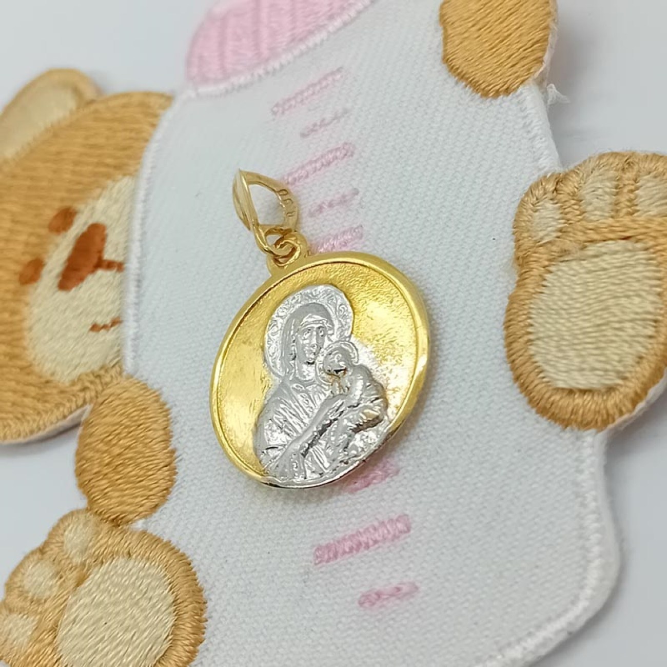 Χρυσό μενταγιόν 14 καράτια Θεοτόκος