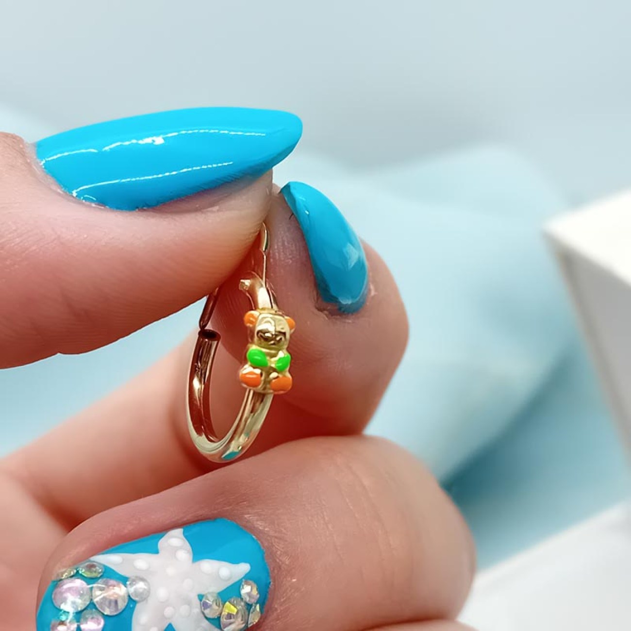 Χρυσά σκουλαρίκια αρκουδάκι σε κρίκο Κ14