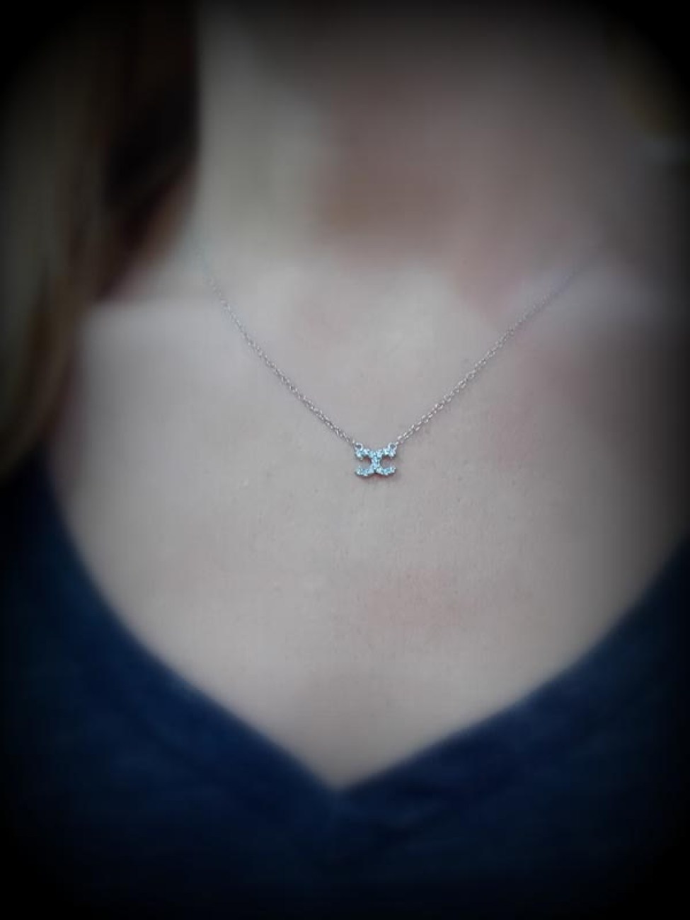 Κολιέ τύπου Coco Chanel ασήμι με λευκά ζιργκόν