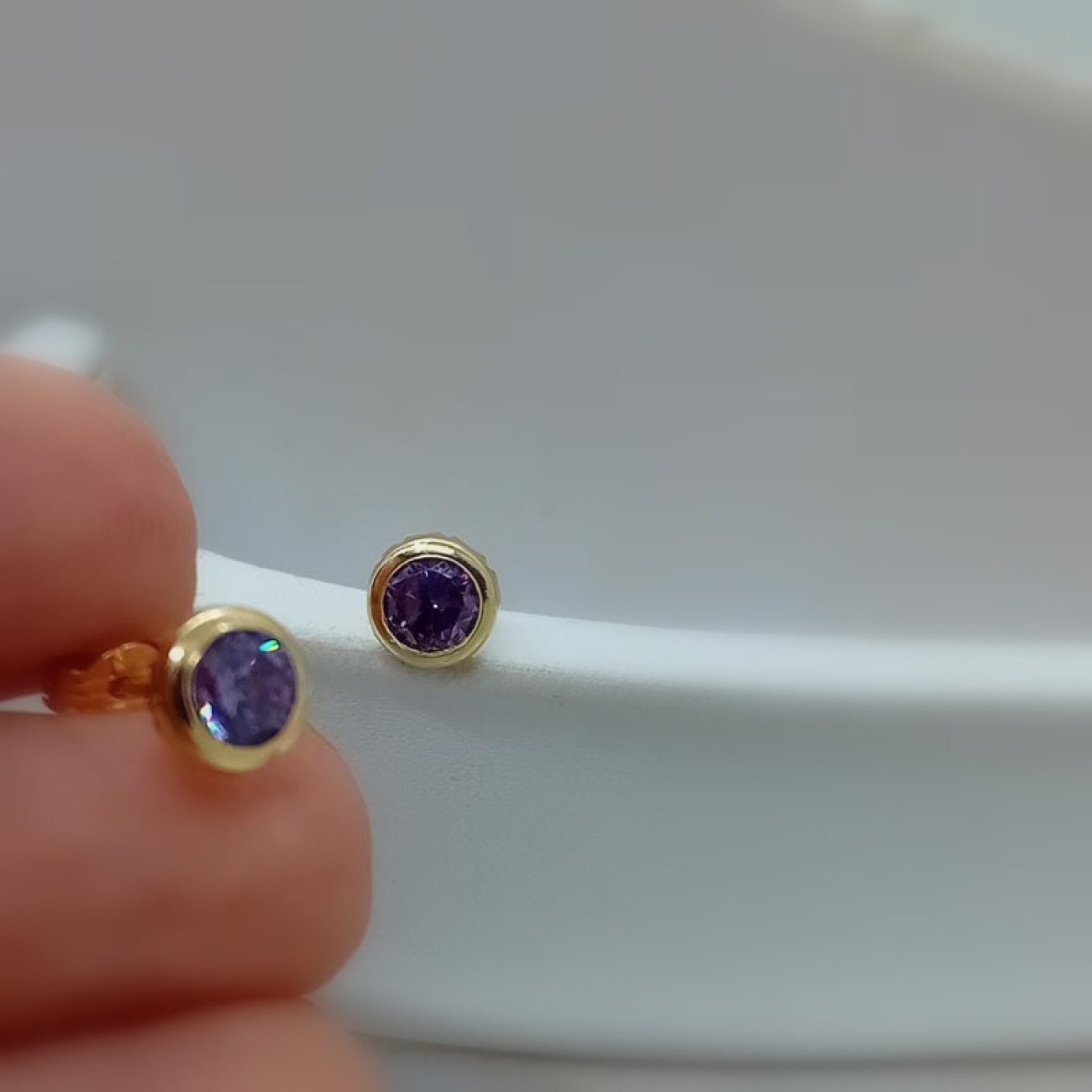 Σκουλαρίκια στρογγυλά χρυσά Κ14 ΜΩΒ