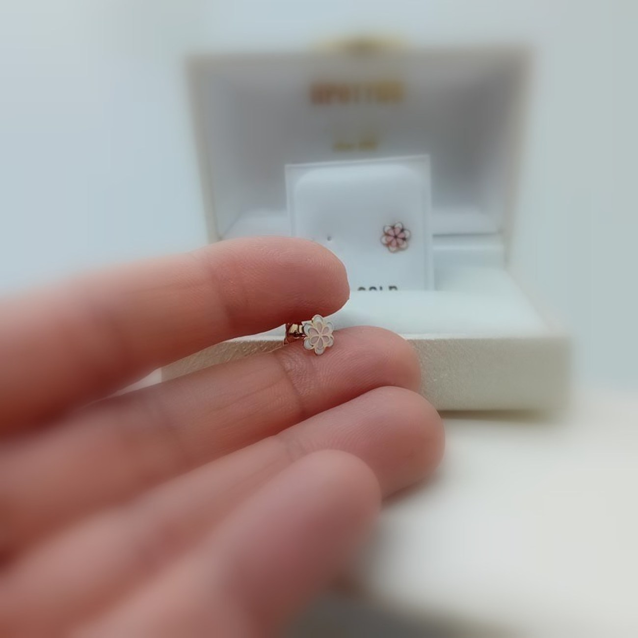 Σκουλαρίκια ΡΟΖ λουλουδάκια χρυσά Κ9