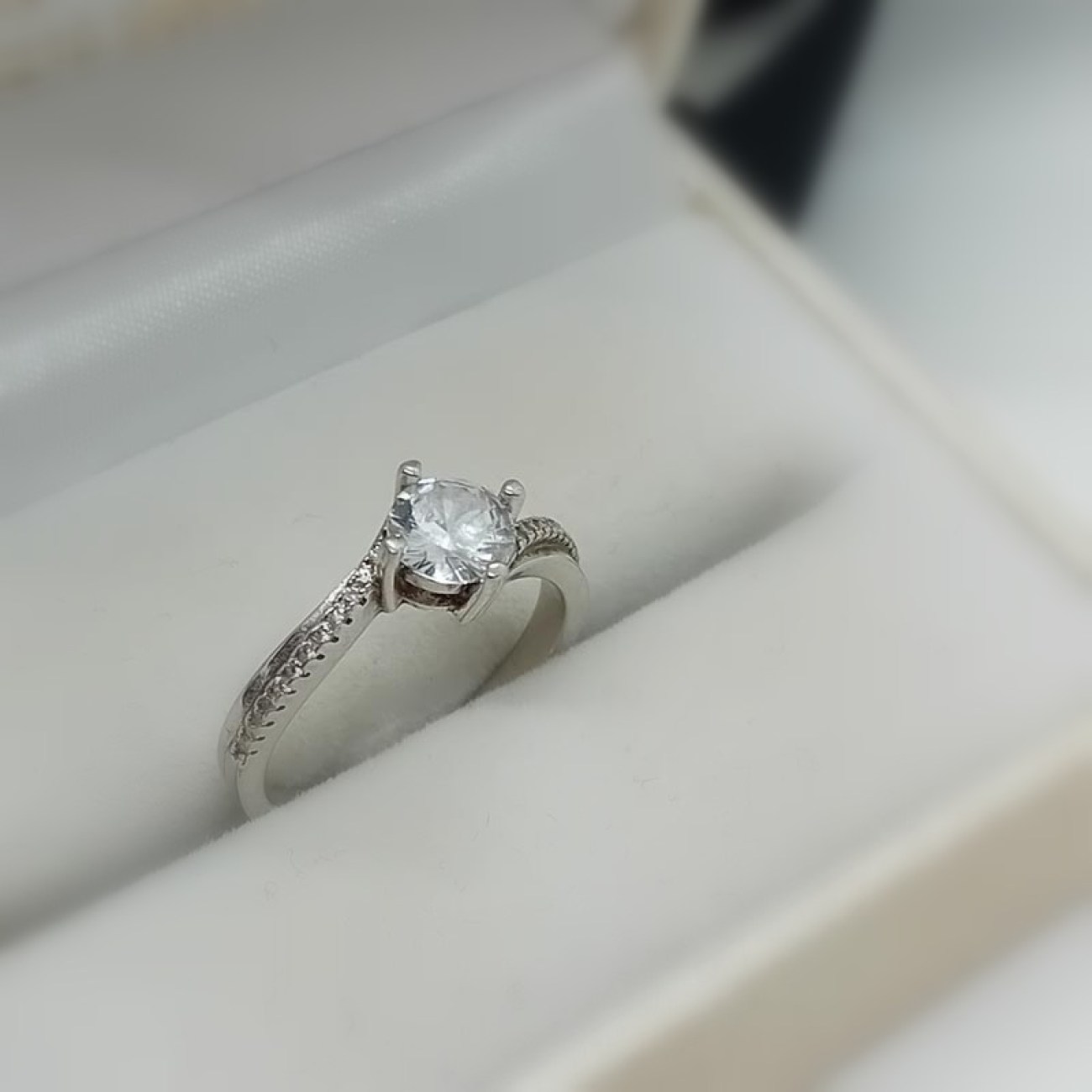 ΜΟΝΟΠΕΤΡΟ ΔΑΧΤΥΛΙΔΙ ασήμι 925 ζιργκόν