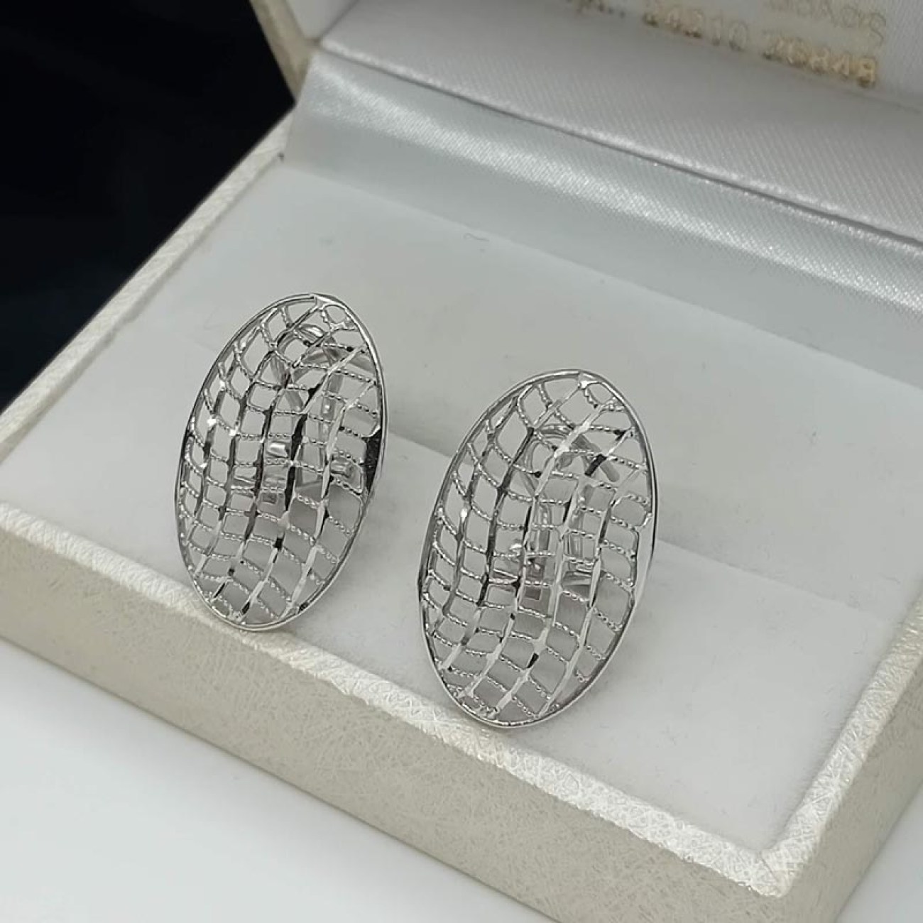 Σκουλαρίκια λευκόχρυσα μεγάλα οβάλ διάτρητα