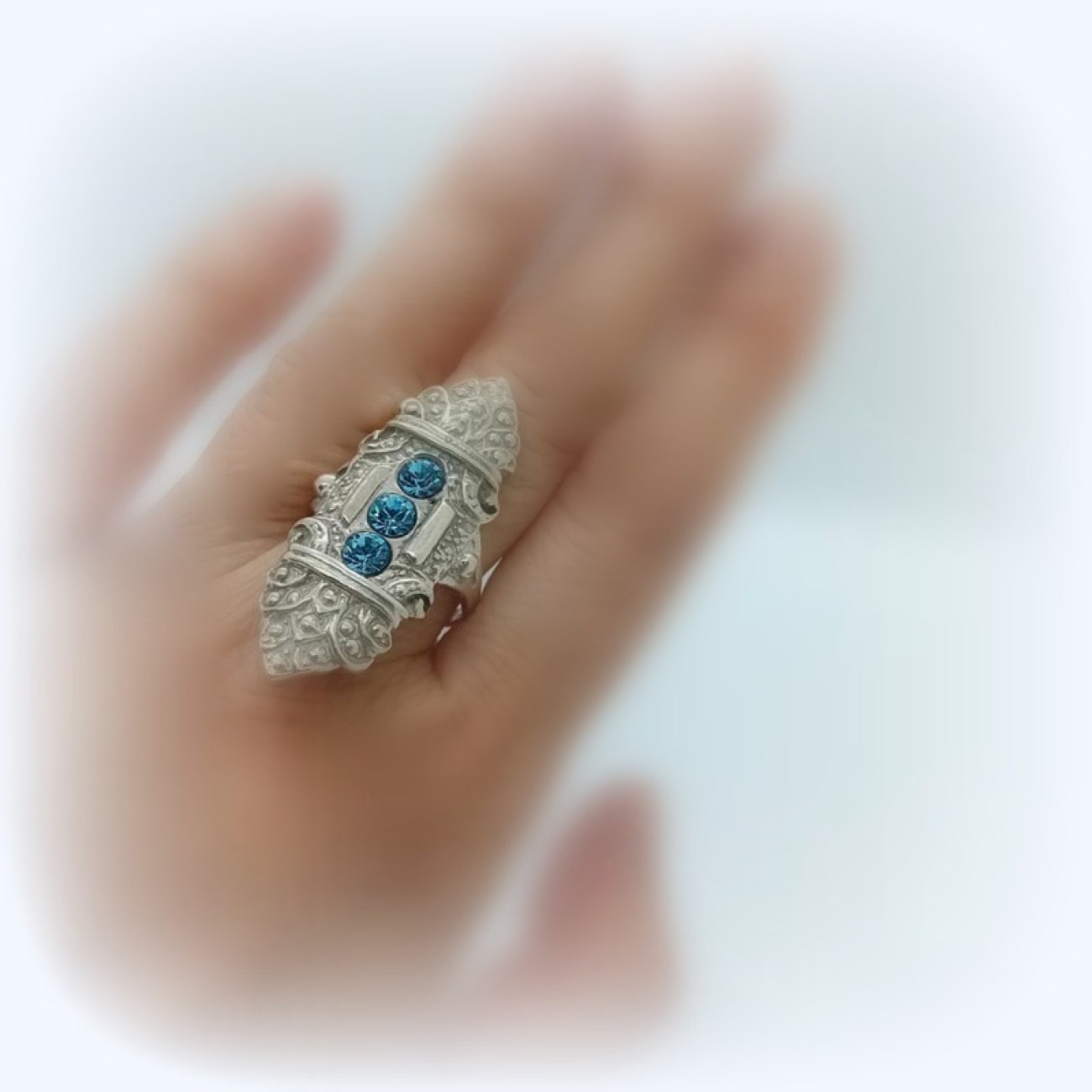 Δαχτυλίδι Boho ασημένιο μεγάλο σκαλιστό