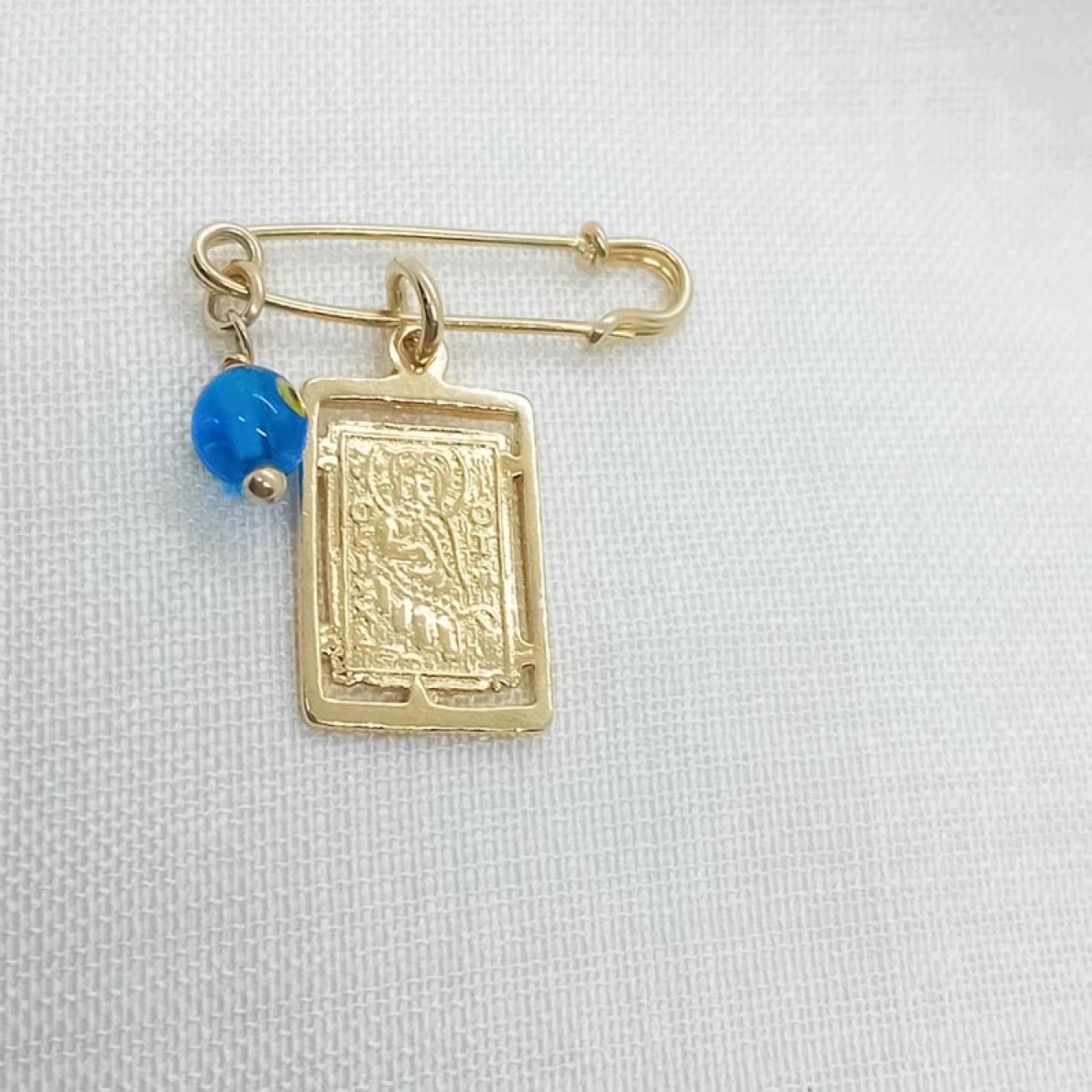 3d50af6e-8050-46f4-b4e8-f4cb0387b39a