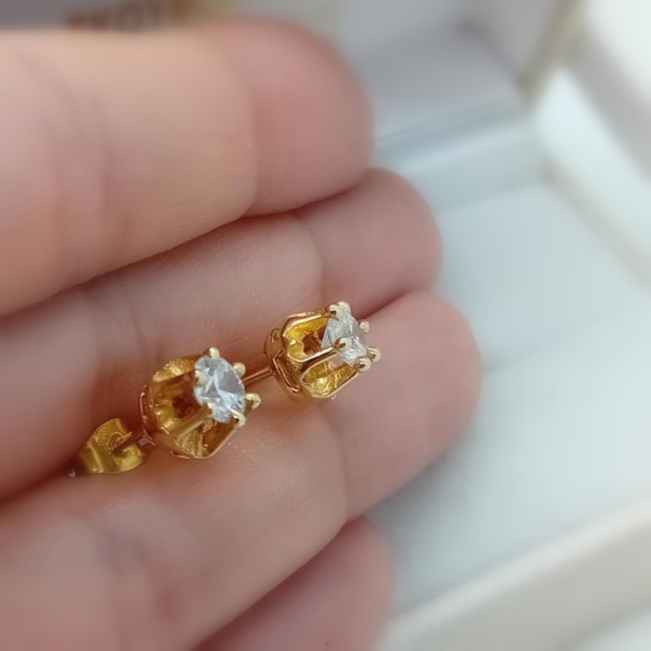 3dc5af04-342b-48c7-b26a-991c18ab98a8