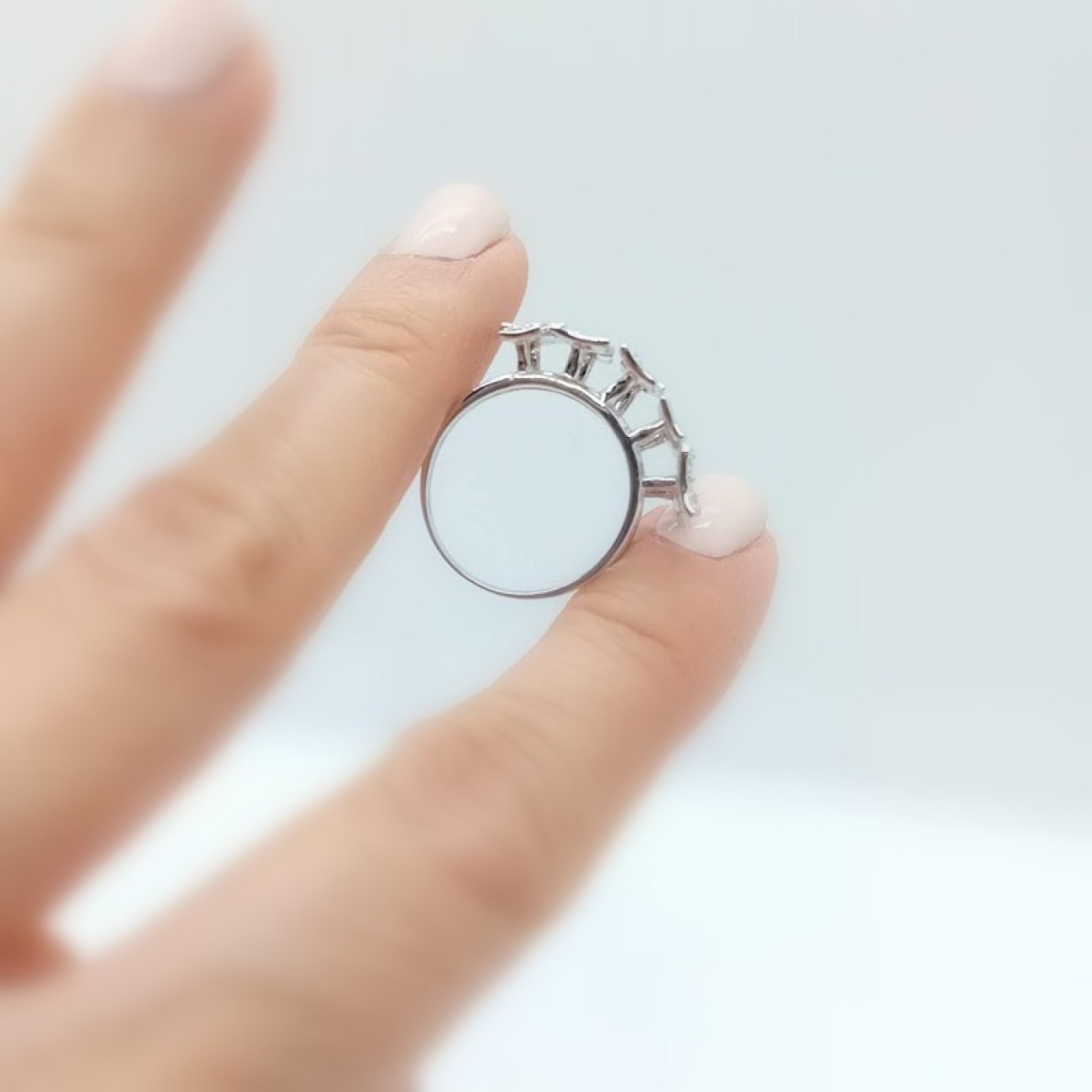 Λευκόχρυσο δαχτυλίδι Κ14 γεωμετρικό design