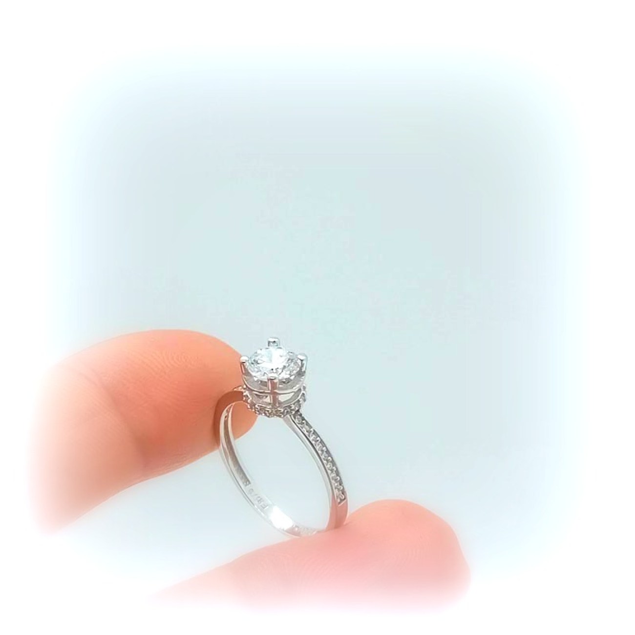 Δαχτυλίδι αρραβώνων λευκόχρυσο μονόπετρο ideal