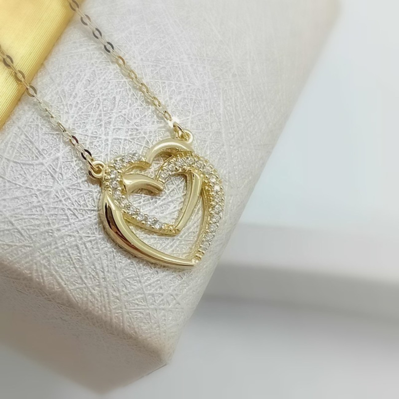 Κολιέ ΧΡΥΣΟ Κ9 ΔΙΠΛΗ ΚΑΡΔΙΑ 