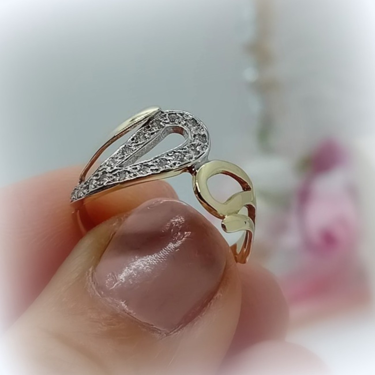 4cf9becf-ec67-4775-90ca-5d056d249bc8