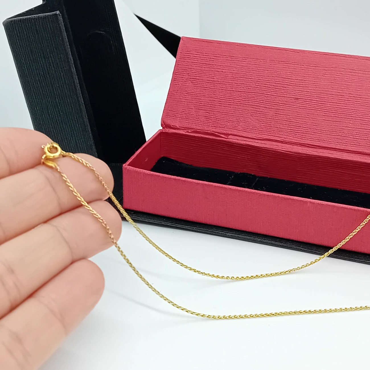 ΑΛΥΣΙΔΑ ΛΑΙΜΟΥ ΧΡΥΣΗ  Κ14