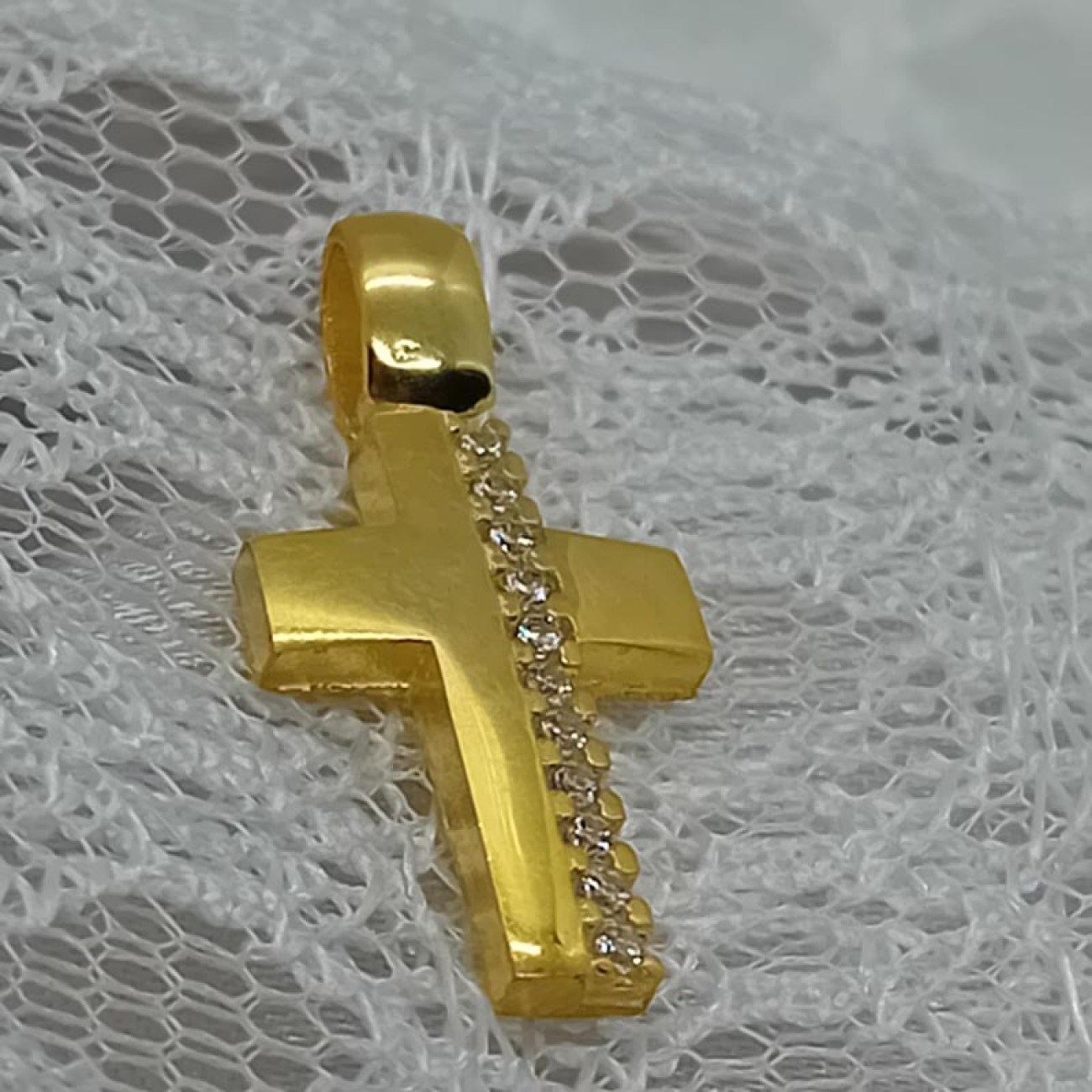 Σταυρός γυναικείος λουστρέ με ζιργκόν