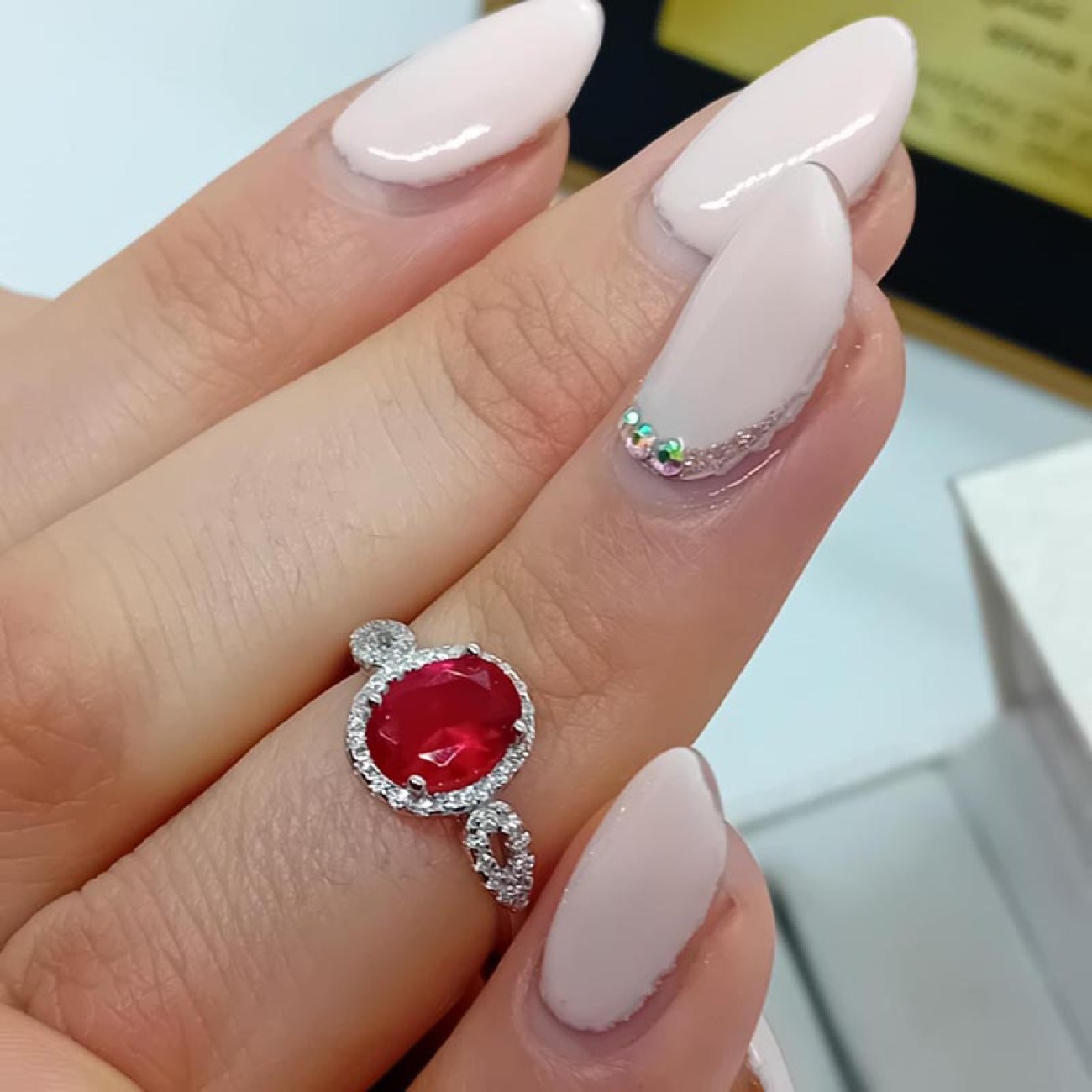 525fc062-77bf-4af6-9fdf-1ccfd257e732