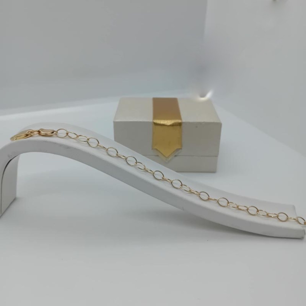 53990b05-894a-4c93-80d4-7fe94a84e4bc