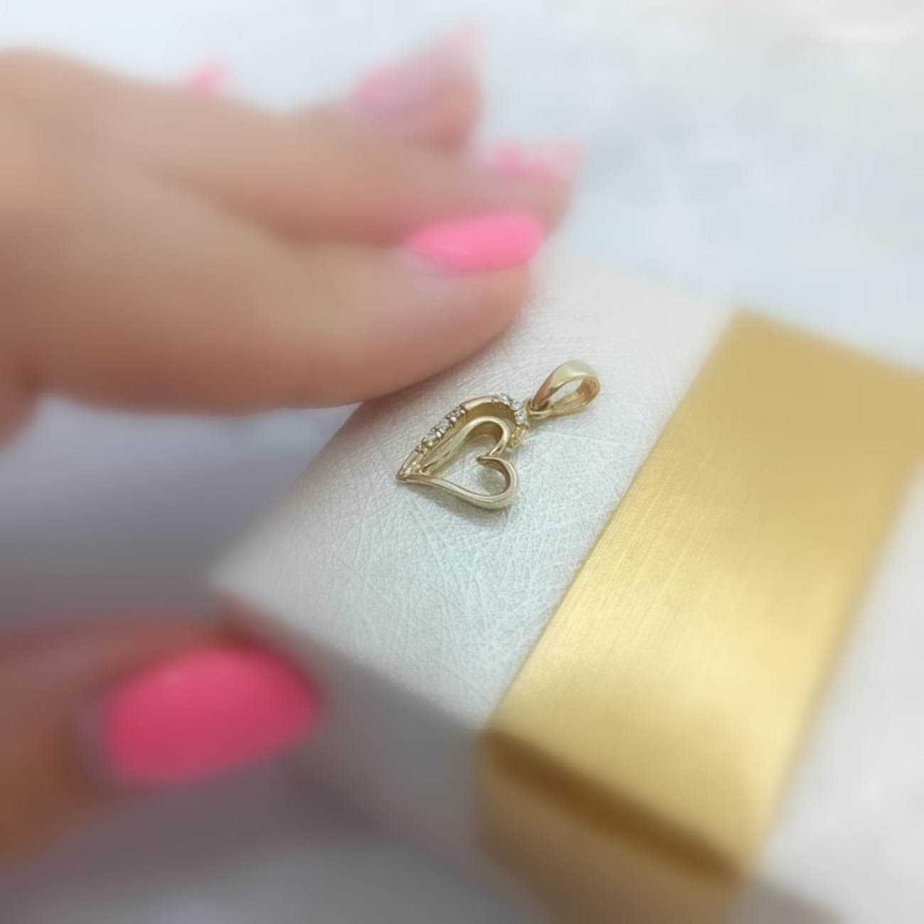 5429f255-0b38-44dc-8324-24e53f94d504