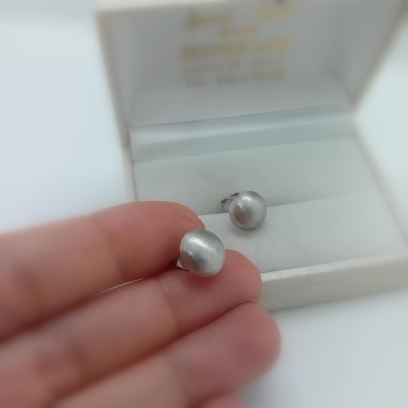 5a03d527-78d0-4f39-ac01-02ff0661ed0f42