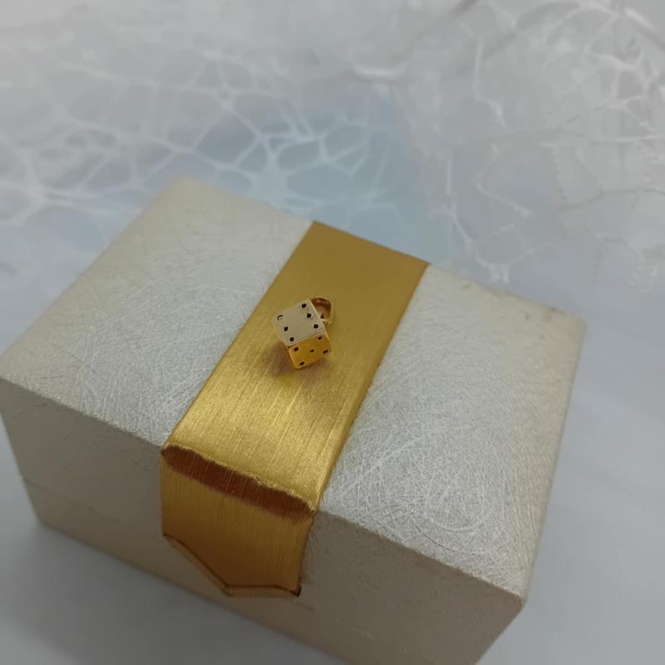 61c2dccf-6426-4800-b7e3-48a78ed9544b