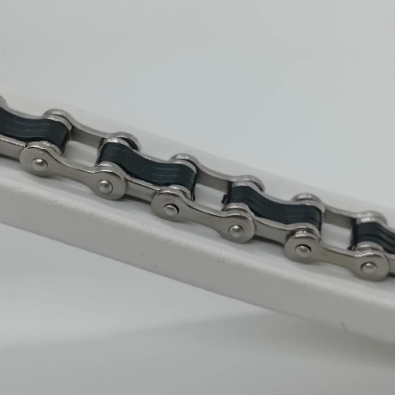 7382211e-f83a-4ac3-9cc1-20b153216a72