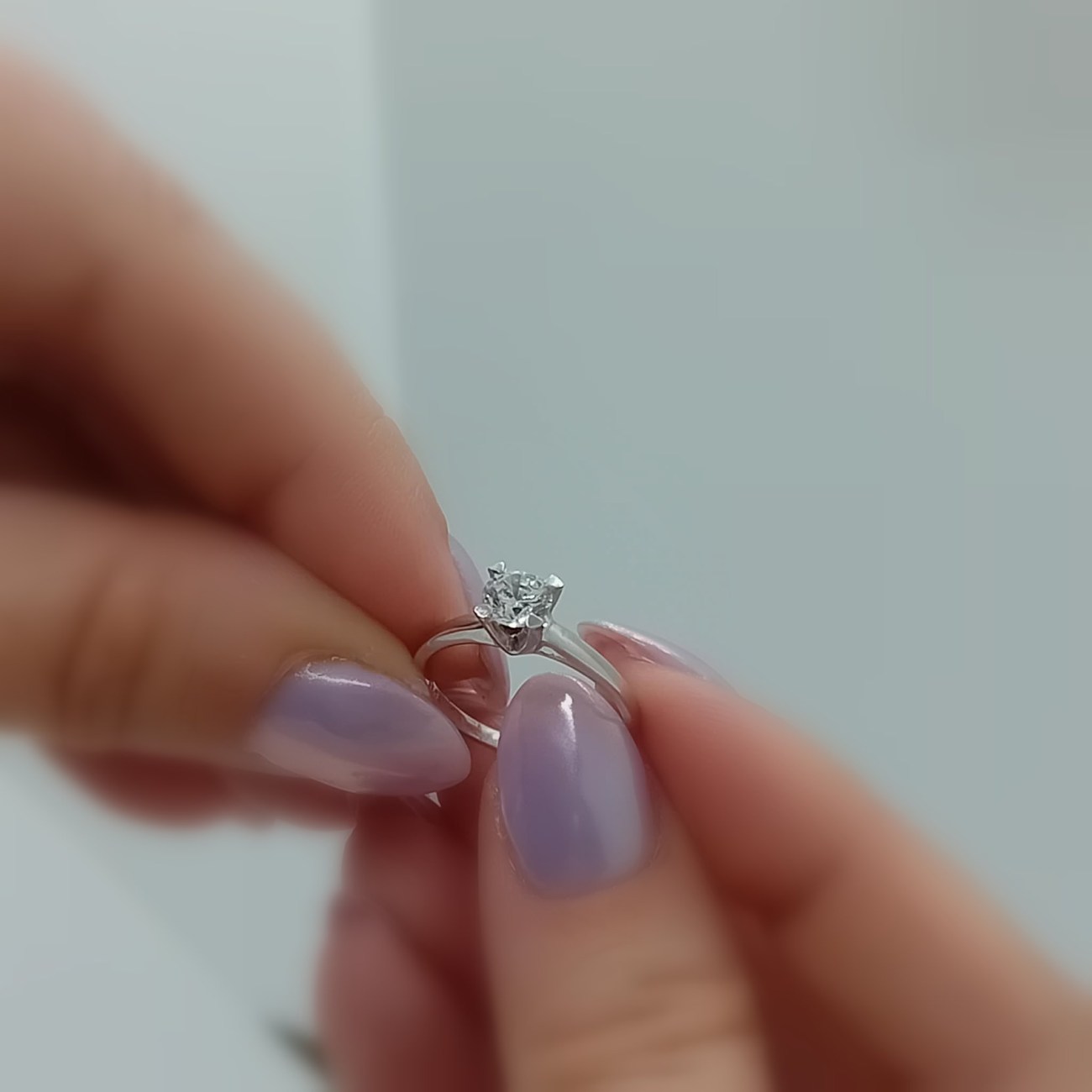 Δαχτυλίδι μονόπετρο λευκόχρυσο charm Κ14 