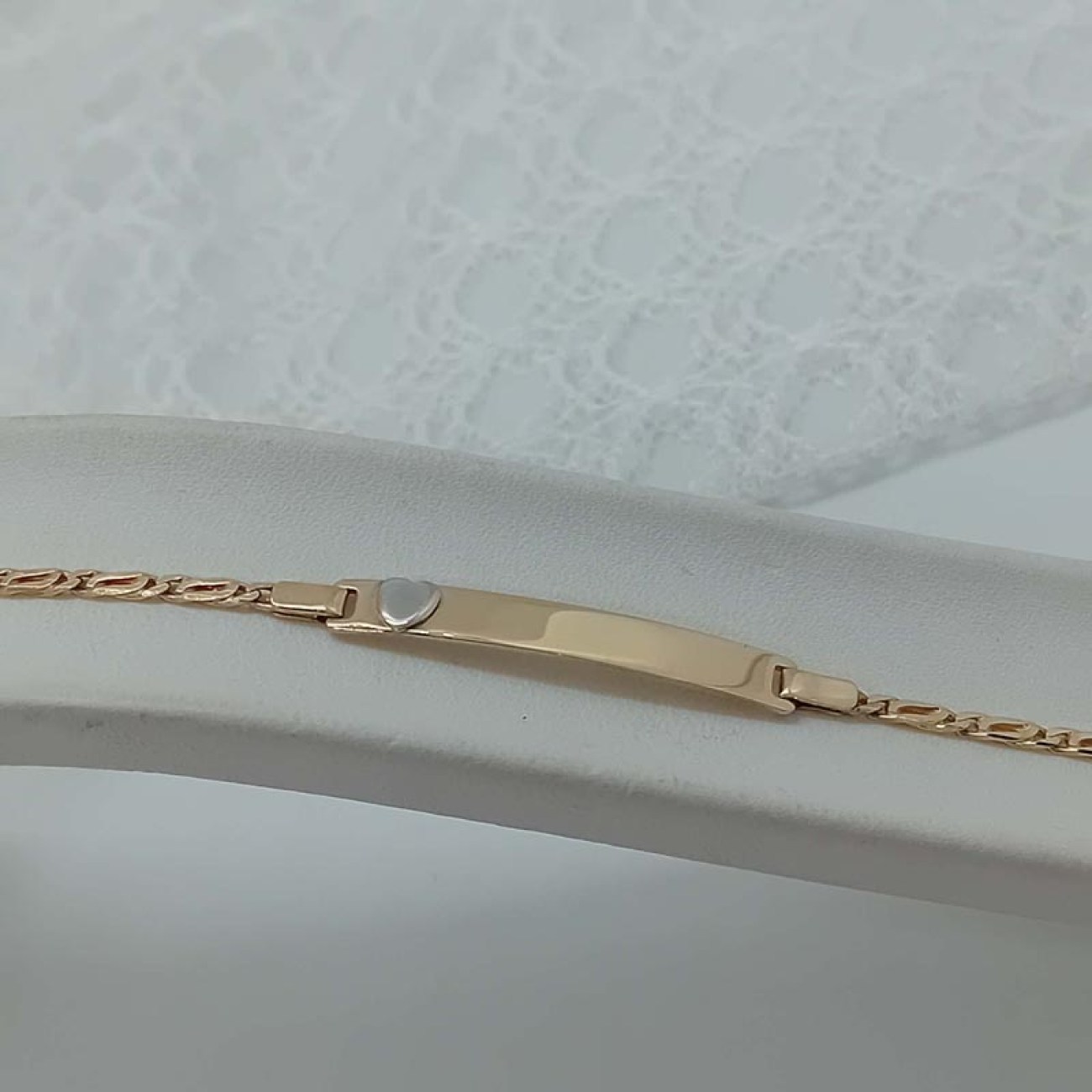 ΤΑΥΤΟΤΗΤΑ ΠΑΙΔΙΚΗ χρυσή Κ14 με καρδιά