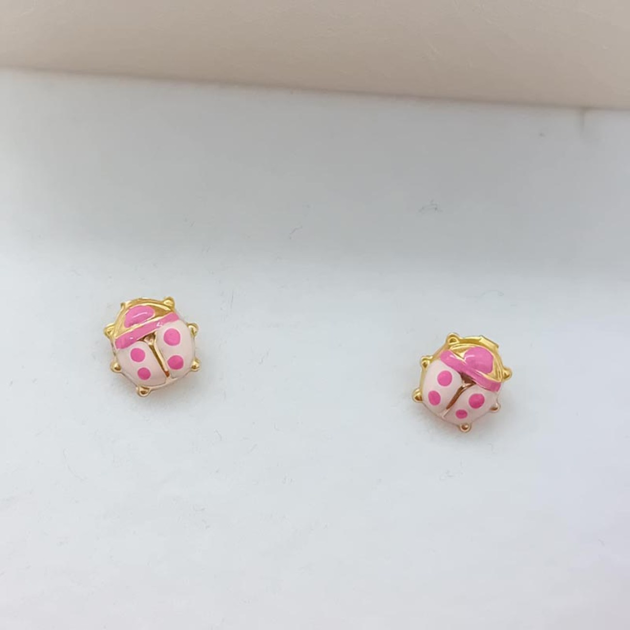 Χρυσά καρφωτά σκουλαρίκια παιδικά Κ14 πασχαλίτσες