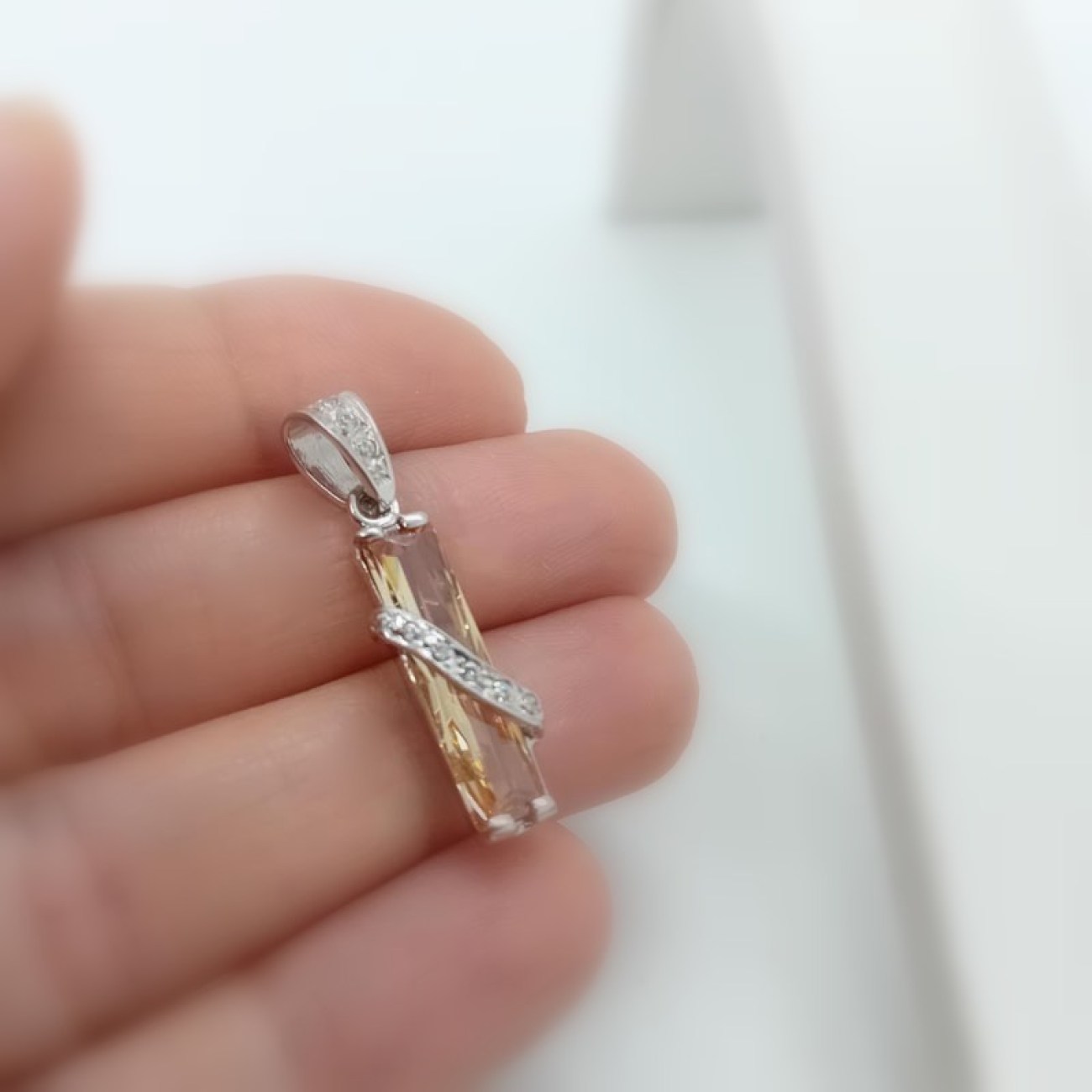 8ae79128-3860-463f-8627-293cd28da941