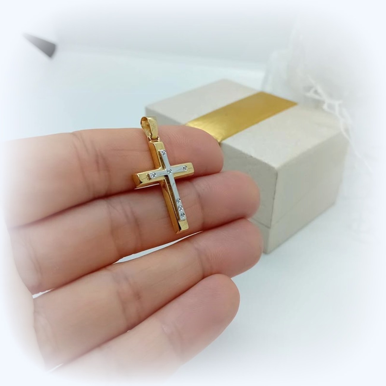 ΧΡΥΣΟΣ ΜΙΝΙΜΑΛ ΣΤΑΥΡΟΣ με 7 ζιργκόν !