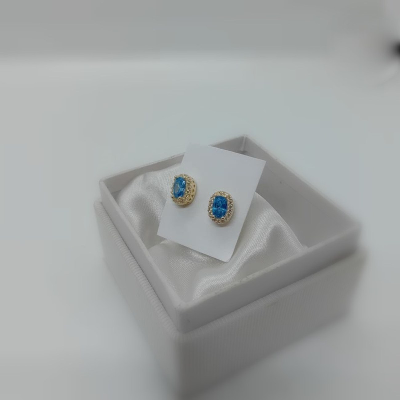 9b71de06-3e95-45e3-ac7b-72741a08dccd73