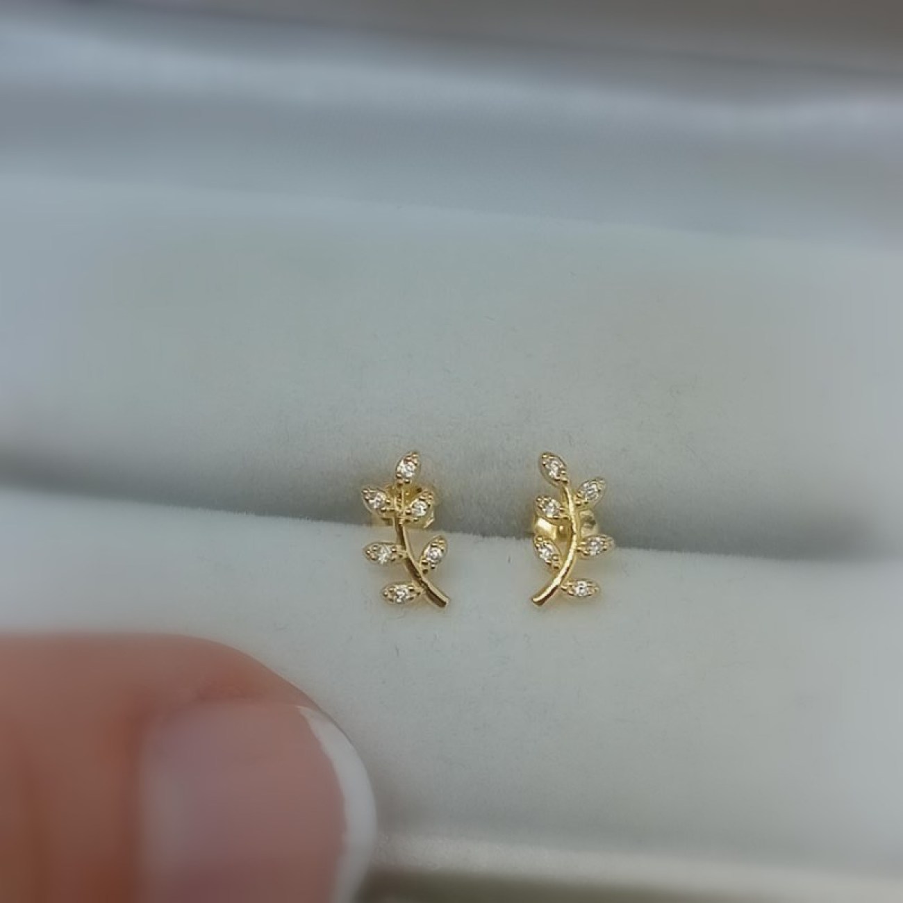 a1c05d4d-26aa-4dbb-beed-2c6e091eb1df