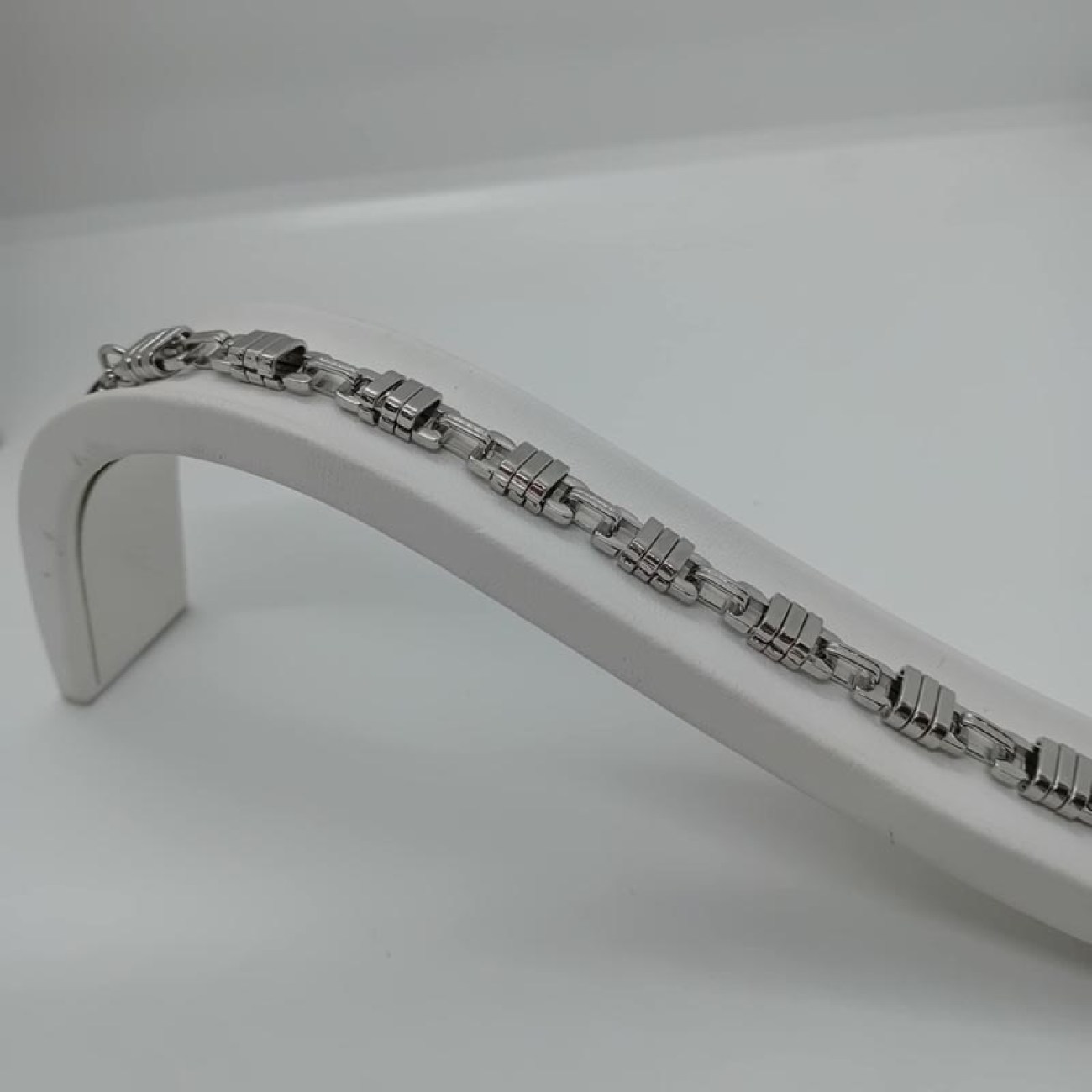 a27b91e0-990f-4ee5-a3de-f93135e05b97