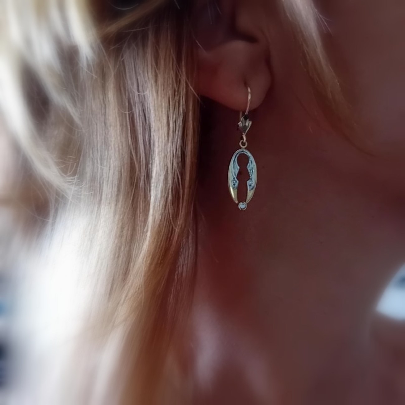 a67dd0d4-bac2-48e9-a882-3fc4335ae5d8