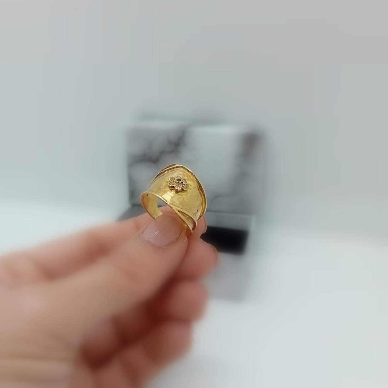 Χρυσό δαχτυλίδι Κ14 "OLYMPIAN GODDESS"