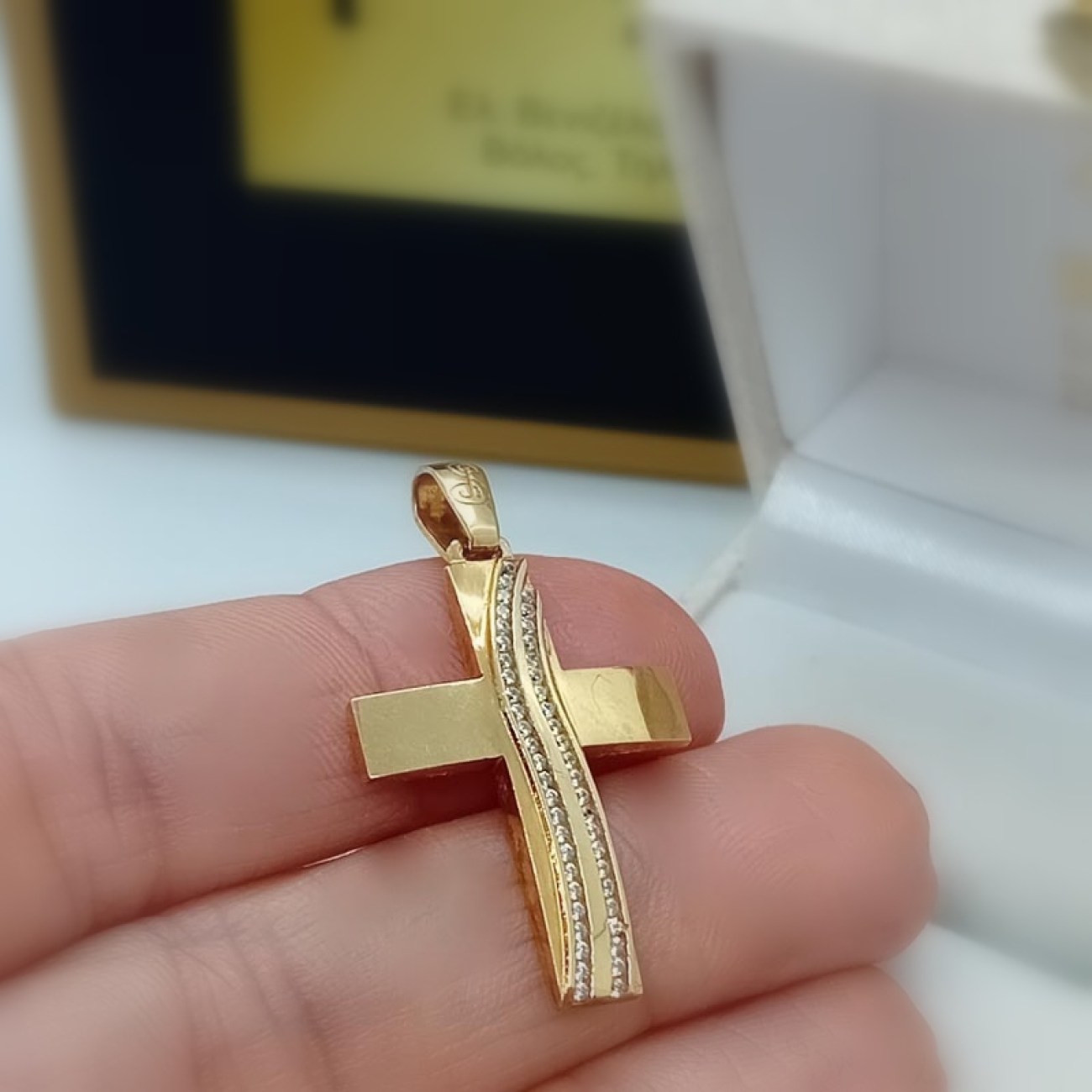 aec0f272-dce4-48e9-a4a3-f6ca5f158408