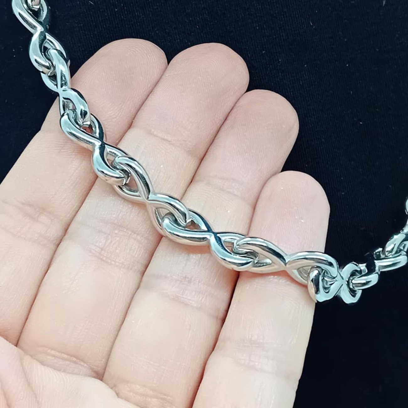 b288c3a8-62c2-4636-bd6e-602f63f98ebd_1